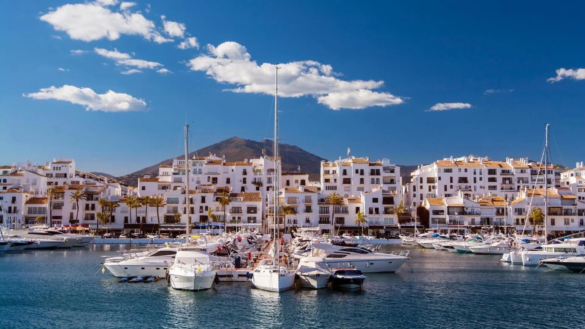 Oleholidays 201 Romana Playa Junto Al Mar Marbella Apartment