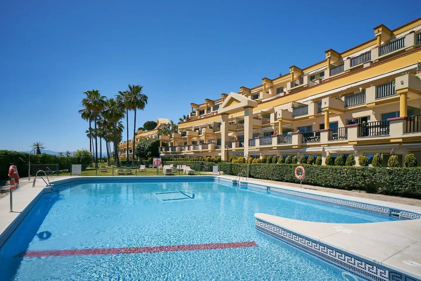 Apartment Oleholidays 201 Romana Playa Junto Al Mar Marbella