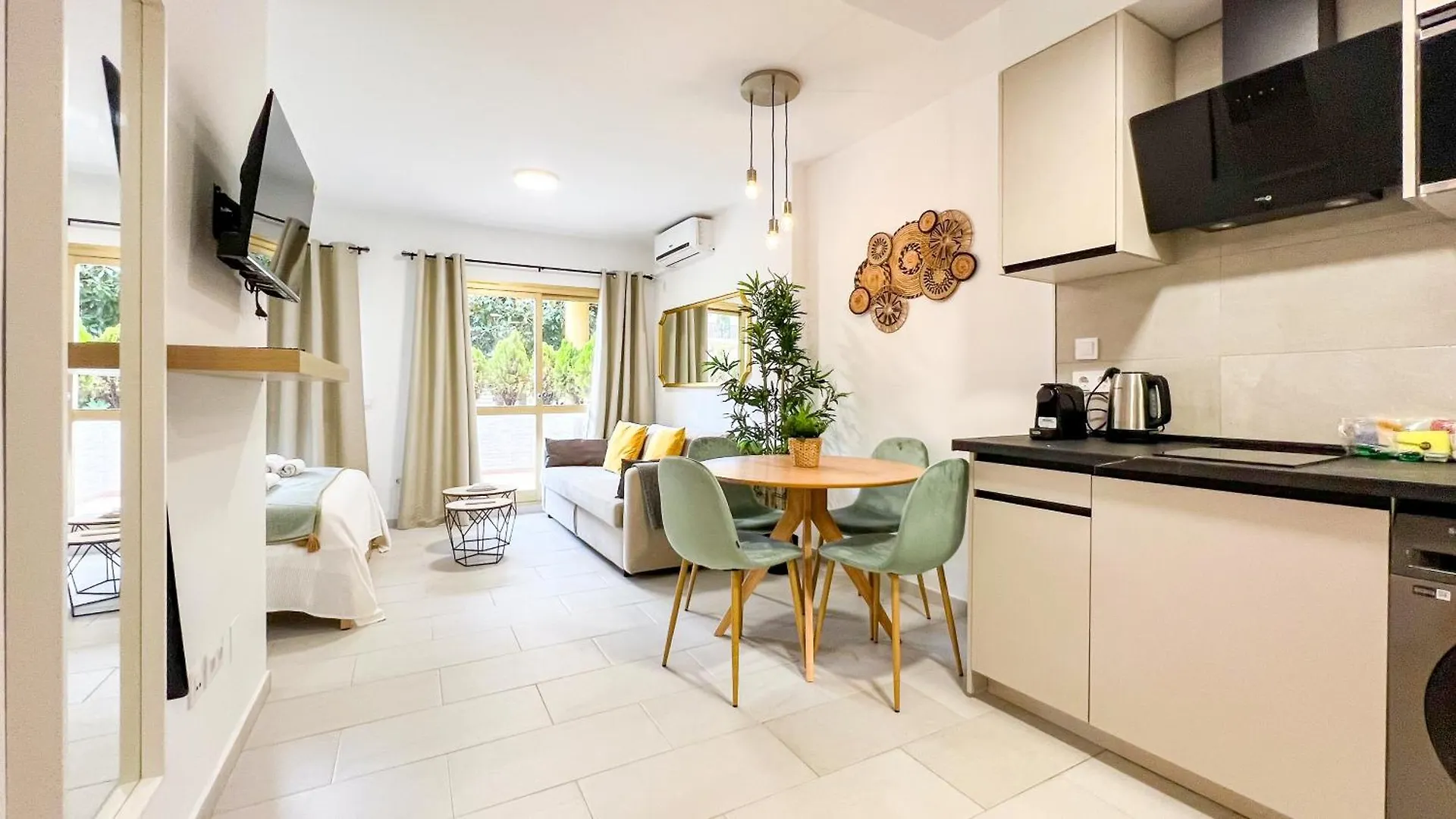 Apartment Oleholidays 201 Romana Playa Junto Al Mar Marbella