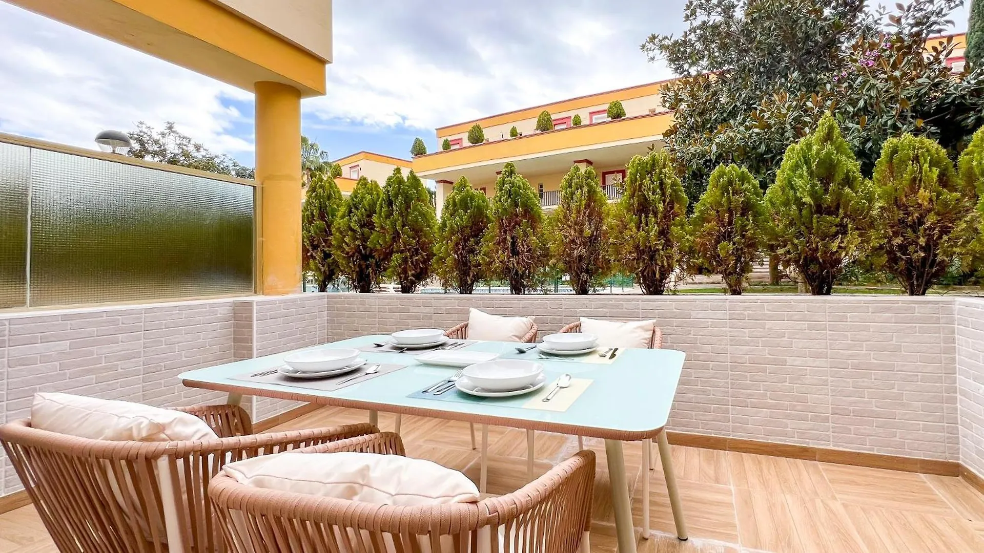 Oleholidays 201 Romana Playa Junto Al Mar Marbella Apartment